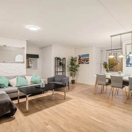 Bergen City Center Train Station Apartment